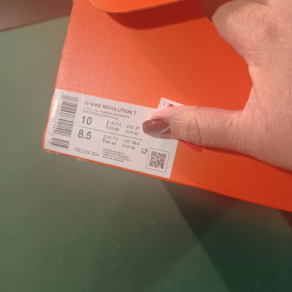 Nike Revolution 7 Women's Pink Athletic Shoes - Picture 9 of 9